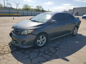 Toyota Corolla 1.8L 4 2012