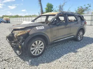 Ford Explorer 3.0L 6 2021