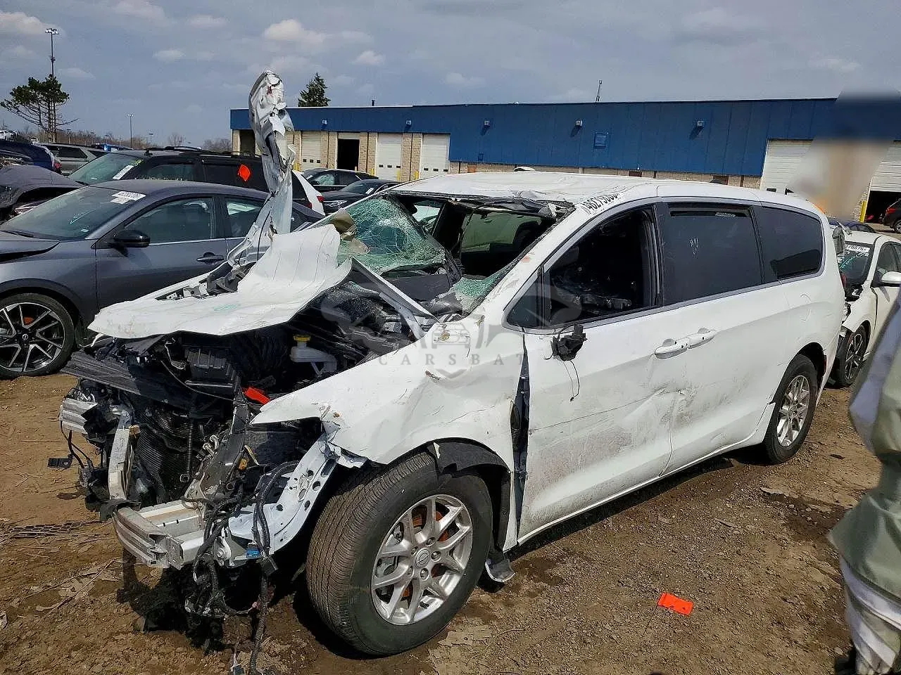 Chrysler Pacifica 3.6L 6 2025