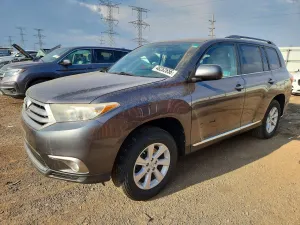 Toyota Highlander 3.5L 6 2013