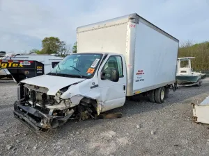 Ford Econoline 6.8L 10 2019