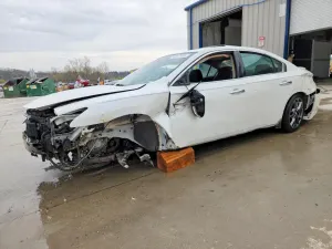 Nissan Maxima 3.5L 6 2014