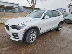 BMW X5 3.0L 6 2023