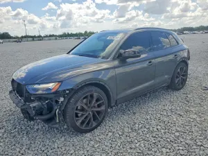 Audi SQ5 3.0L 6 2023
