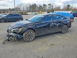 Nissan Altima 2.5L 4 2025
