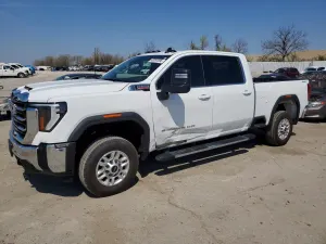 GMC Sierra 6.6L 8 2025