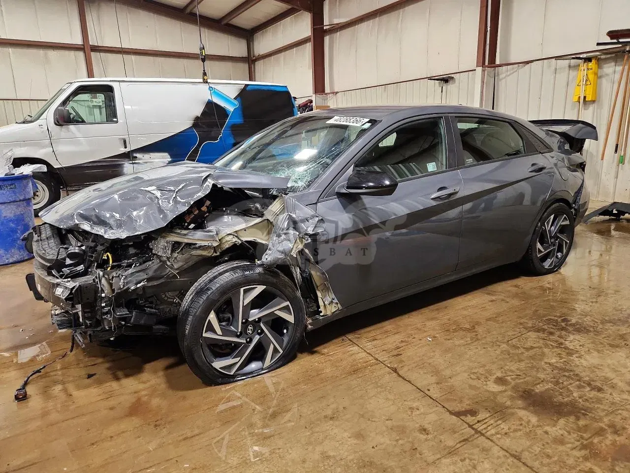 Hyundai Elantra 2.0L 4 2025