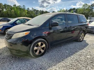Toyota Sienna 3.5L 6 2011