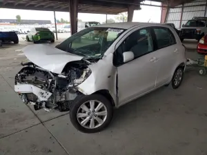 Toyota Yaris 1.5L 4 2011