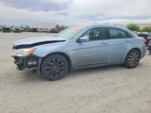 Chrysler 200 2.4L 4 2013