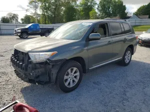 Toyota Highlander 2.7L 4 2012