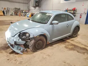 Volkswagen Beetle 2.5L 5 2012