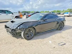 Ford Mustang 5.0L 8 2025