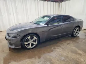 Dodge Charger 5.7L 8 2017