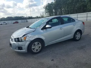 Chevrolet Aveo (Sonic) 1.8L 4 2014