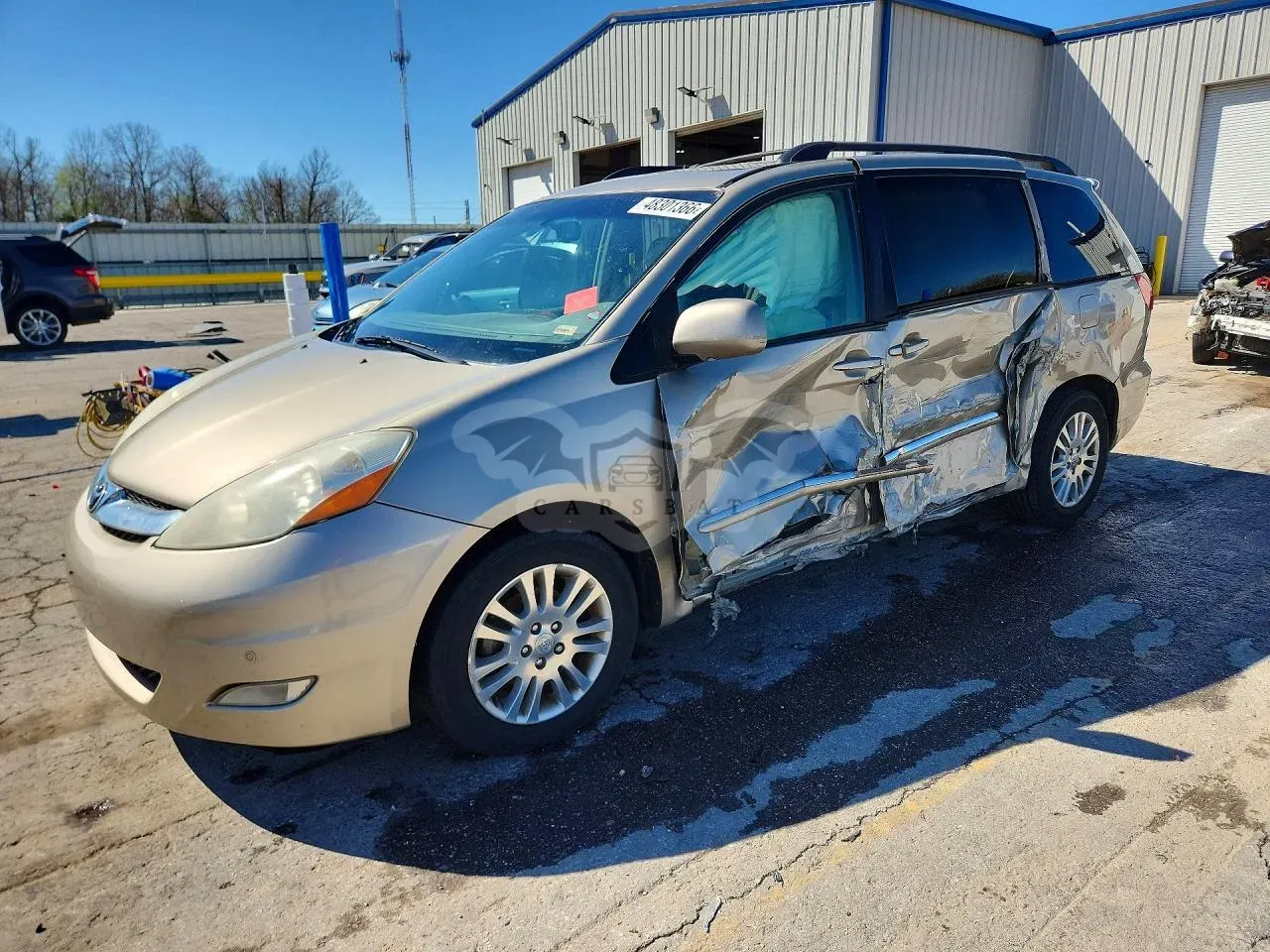 Toyota Sienna 3.5L 6 2010