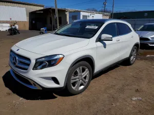 Mercedes-Benz GLA 2.0L 4 2015