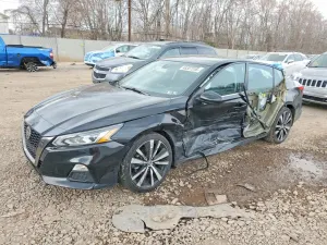 Nissan Altima 2.5L 4 2021
