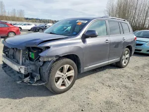 Toyota Highlander 3.5L 6 2013