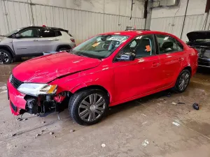 Volkswagen Jetta 2.0L 4 2014