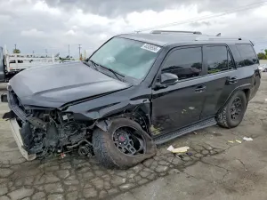 Toyota 4Runner 4.0L 6 2018