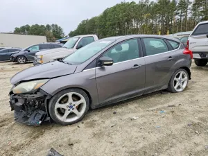 Ford Focus 2.0L 4 2012