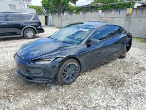 Tesla Model 3 2025