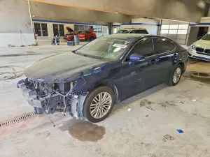 Lexus ES 3.5L 6 2013