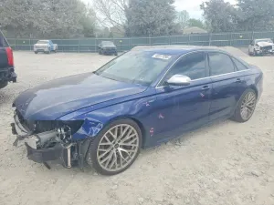 Audi S6 4.0L 8 2013