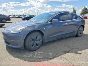 Tesla Model 3 2018