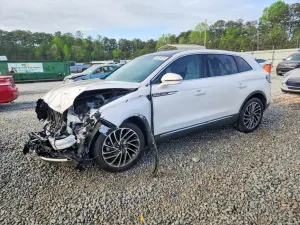 Lincoln Nautilus 2.0L 4 2019