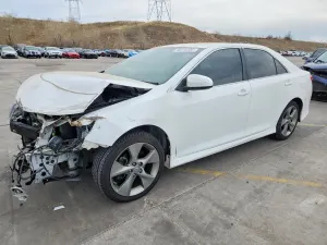 Toyota Camry 3.5L 6 2012