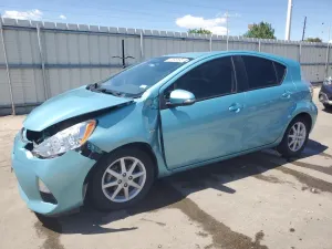 Toyota Prius 1.5L 4 2013