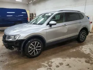 Volkswagen Tiguan 2.0L 4 2021