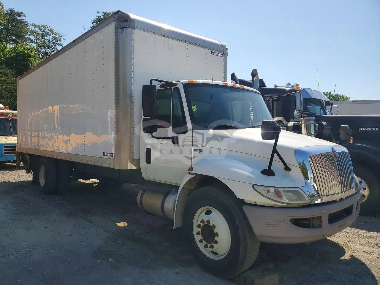 International DuraStar / 4000 7.6L 6 2015