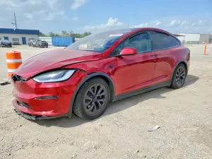 Tesla Model X 2024