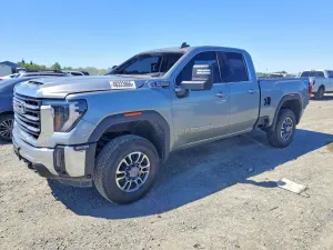 GMC Sierra 6.6L 8 2025