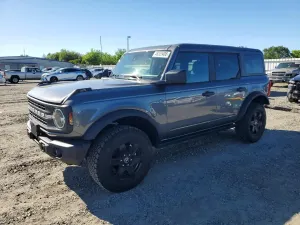 Ford Bronco 2.3L 4 2024