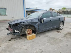 Volvo S60 2.4L 5 2012