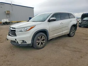 Toyota Highlander 3.5L 6 2015