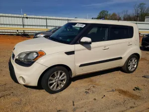 Kia Soul 2.0L 4 2013