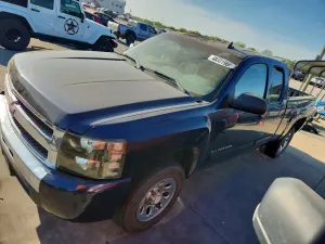Chevrolet Silverado 1500 4.8L 8 2011