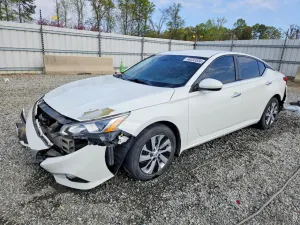 Nissan Altima 2.5L 4 2020