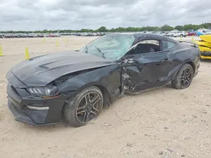 Ford Mustang 2.3L 4 2021