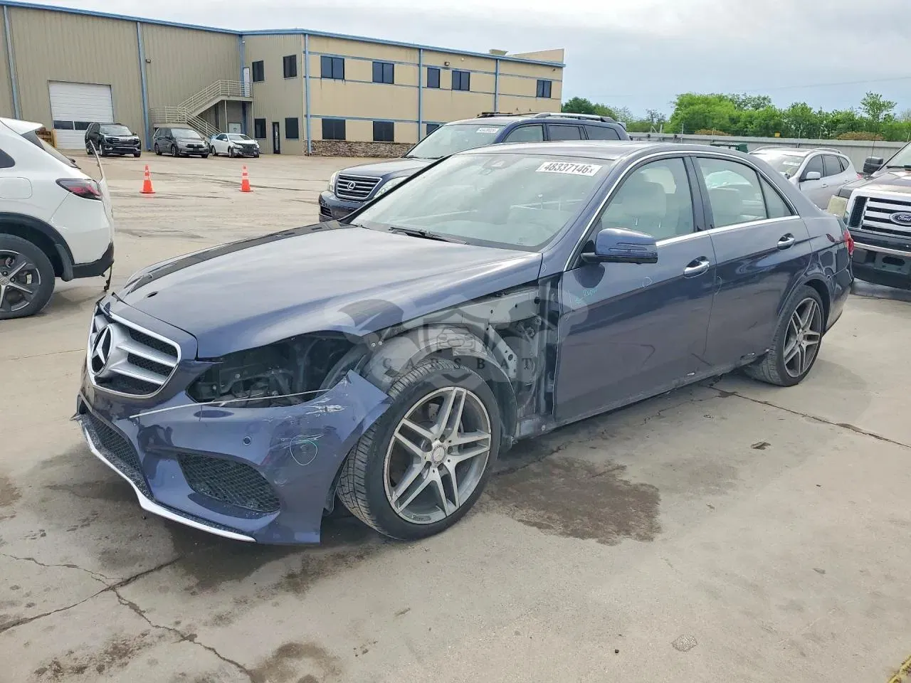 Mercedes-Benz E 3.5L 6 2015