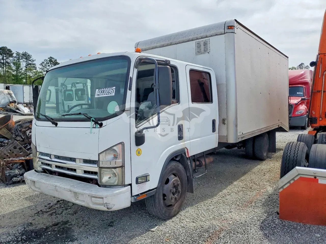 Isuzu NPR 6.0L 8 2008