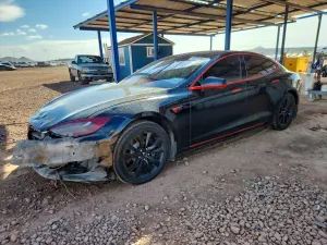 Tesla Model S 2018