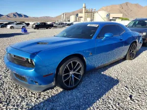 Dodge Challenger 6.4L 8 2016