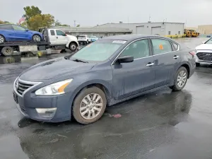 Nissan Altima 2.5L 4 2015