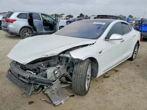 Tesla Model S 2018